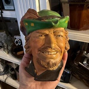 Vintage Chalkware Robin Hood Bust - Green Hat